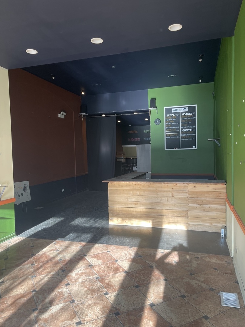 1625 N Halsted Street Property Photo 2