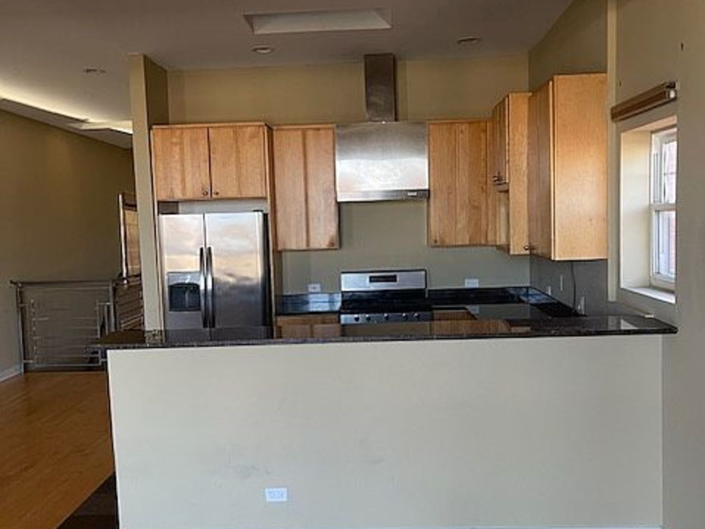 1625 N Halsted Street Property Photo 4