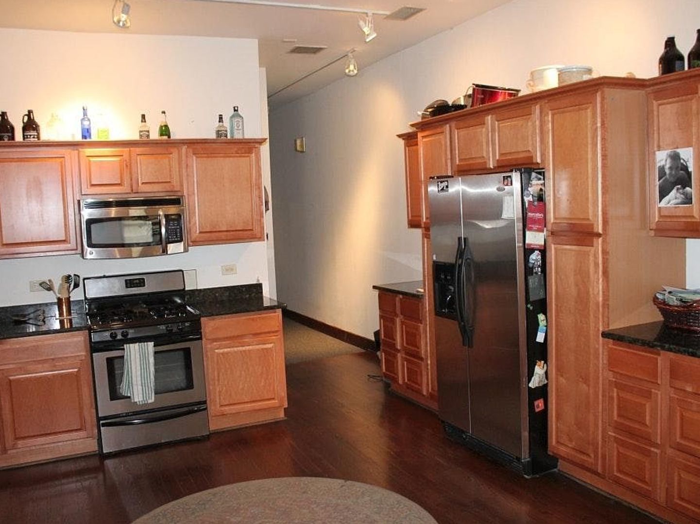 1631 N Halsted Street Property Photo 2