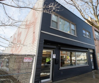 2919 W Irving Park Rd Property Photo 1