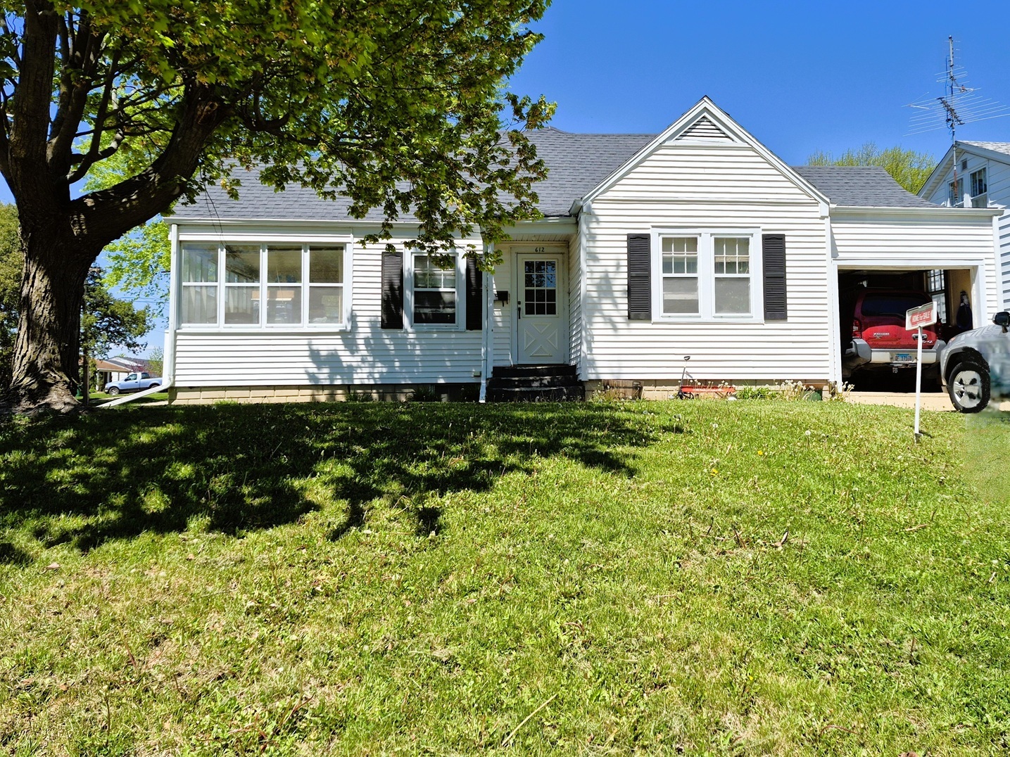 612 W Mason Street Property Photo 1