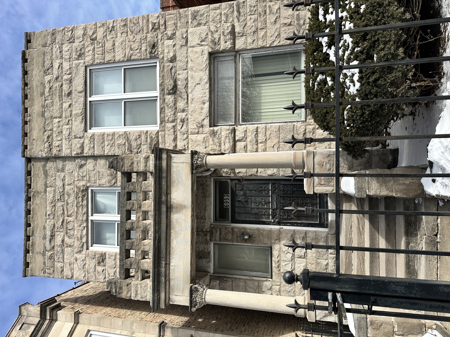 6953-6955 S King Drive Property Photo 3