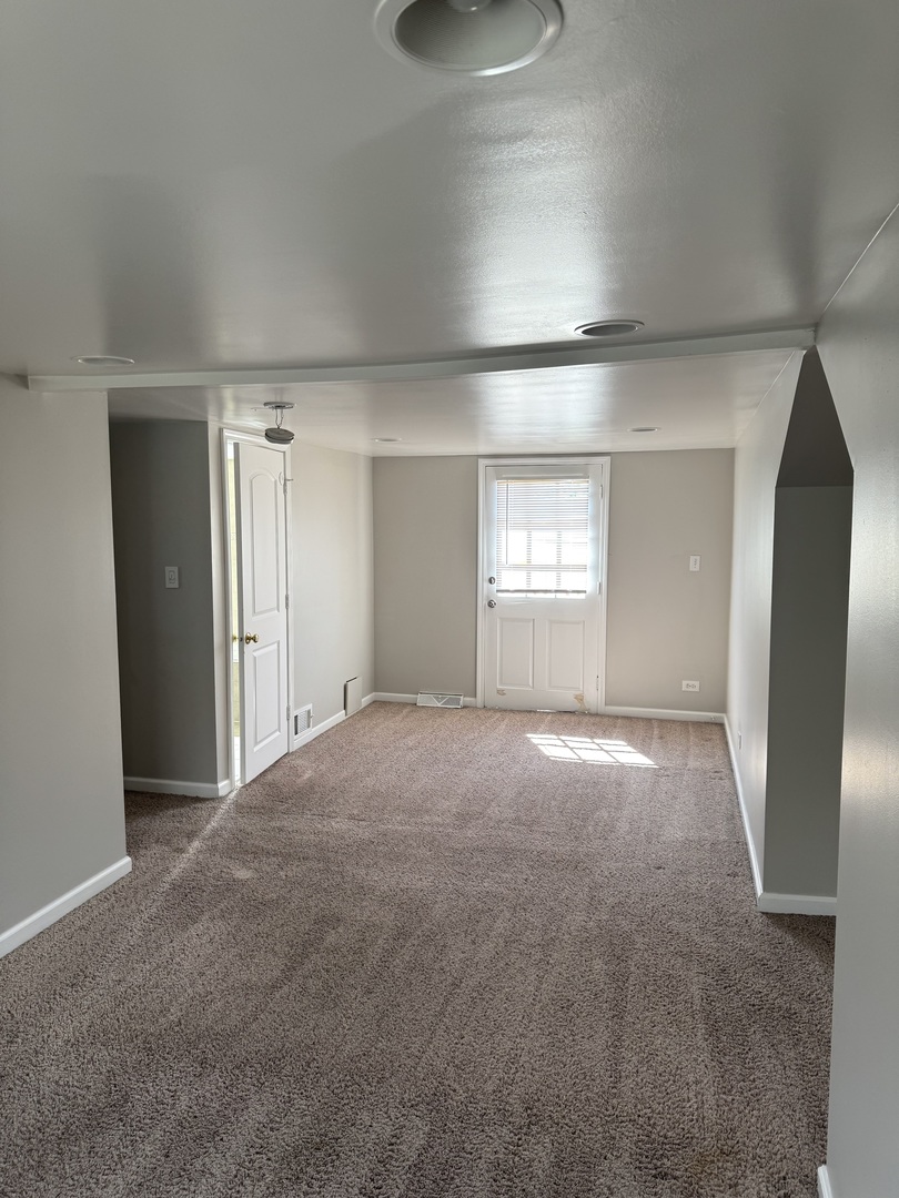 2432 S 13th Avenue Property Photo 10