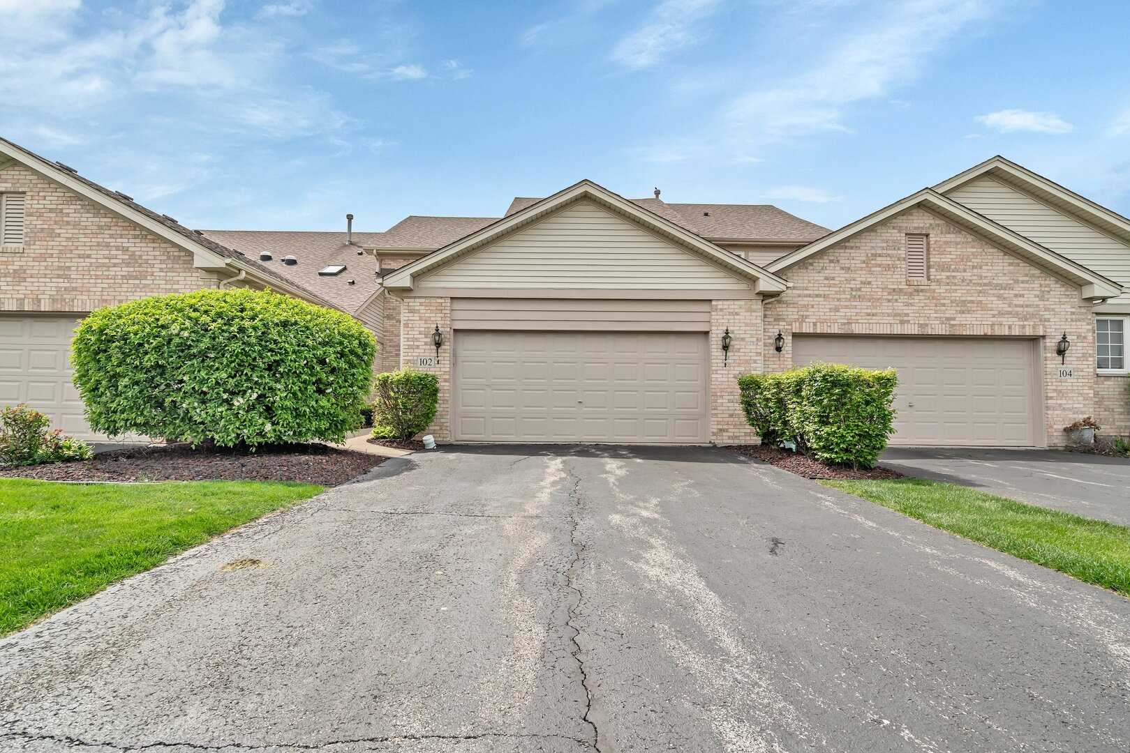 102 Iliad Dr Property Photo 1