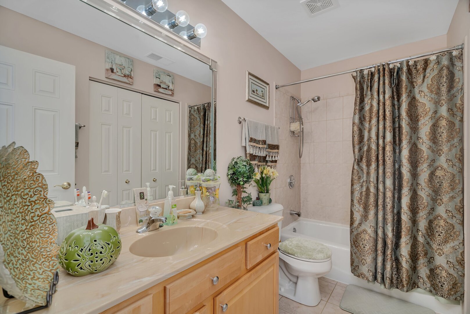 102 Iliad Dr Property Photo 20