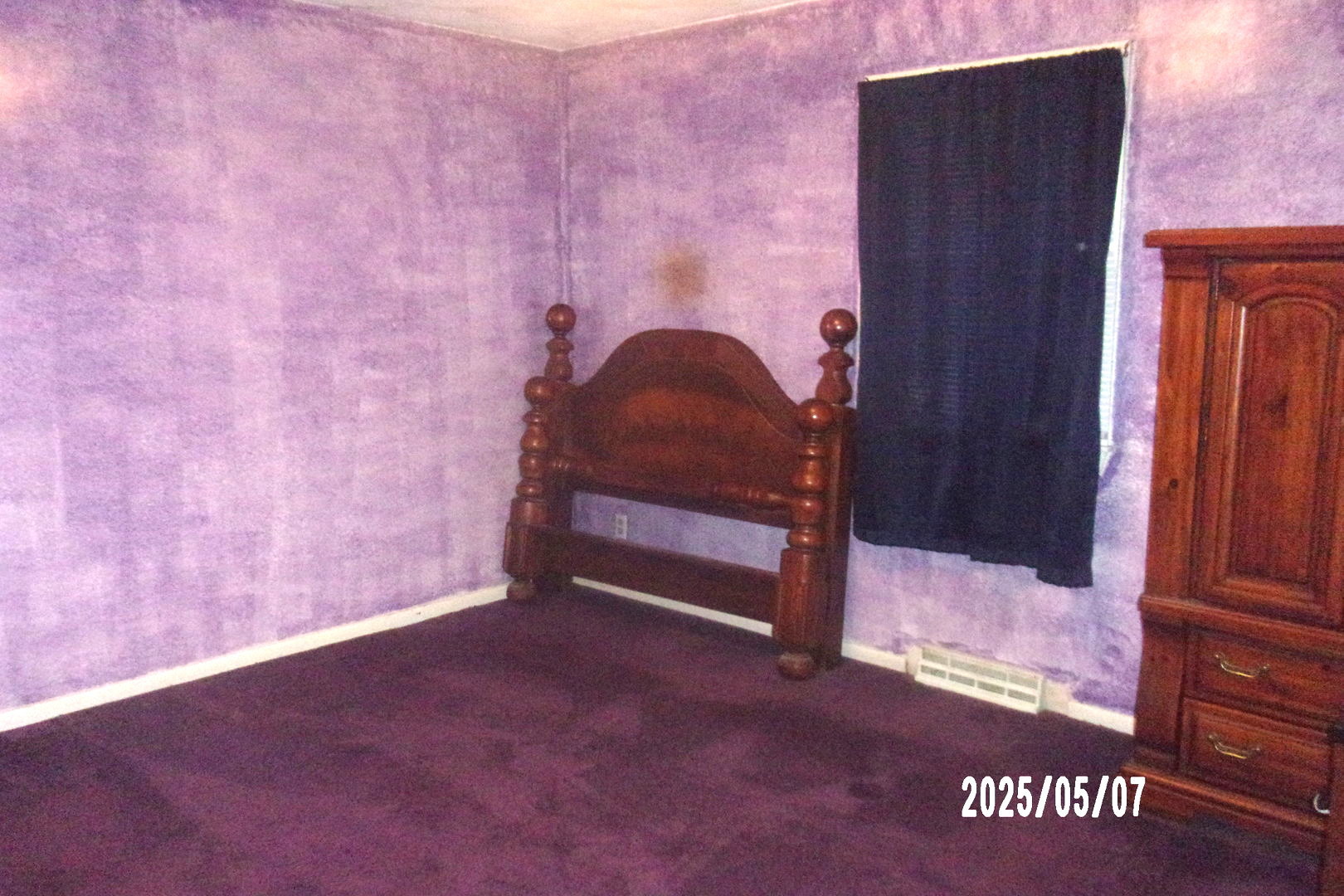 704 E Sycamore Street Property Photo 18