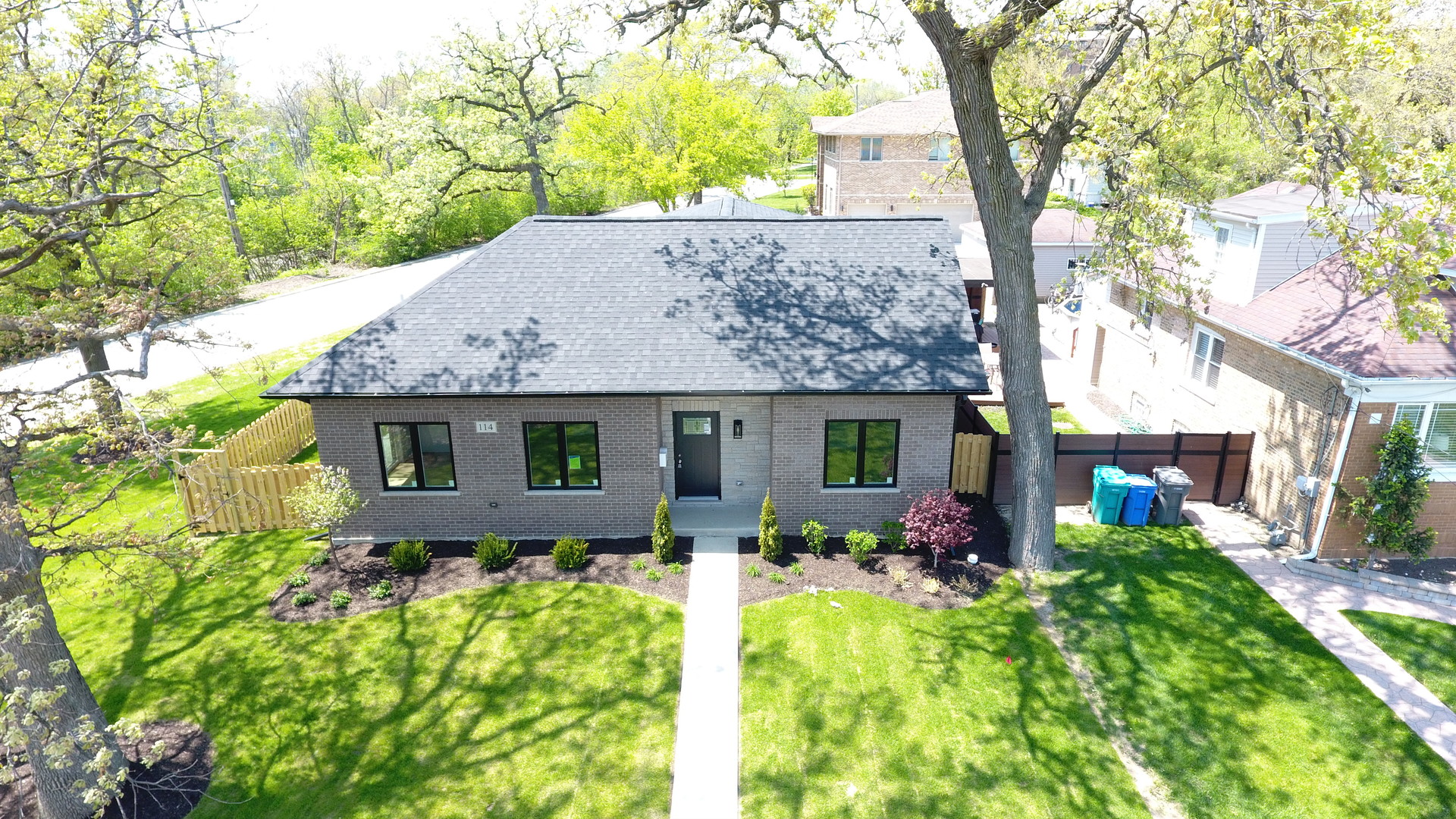 114 Oak Ridge Avenue Property Photo