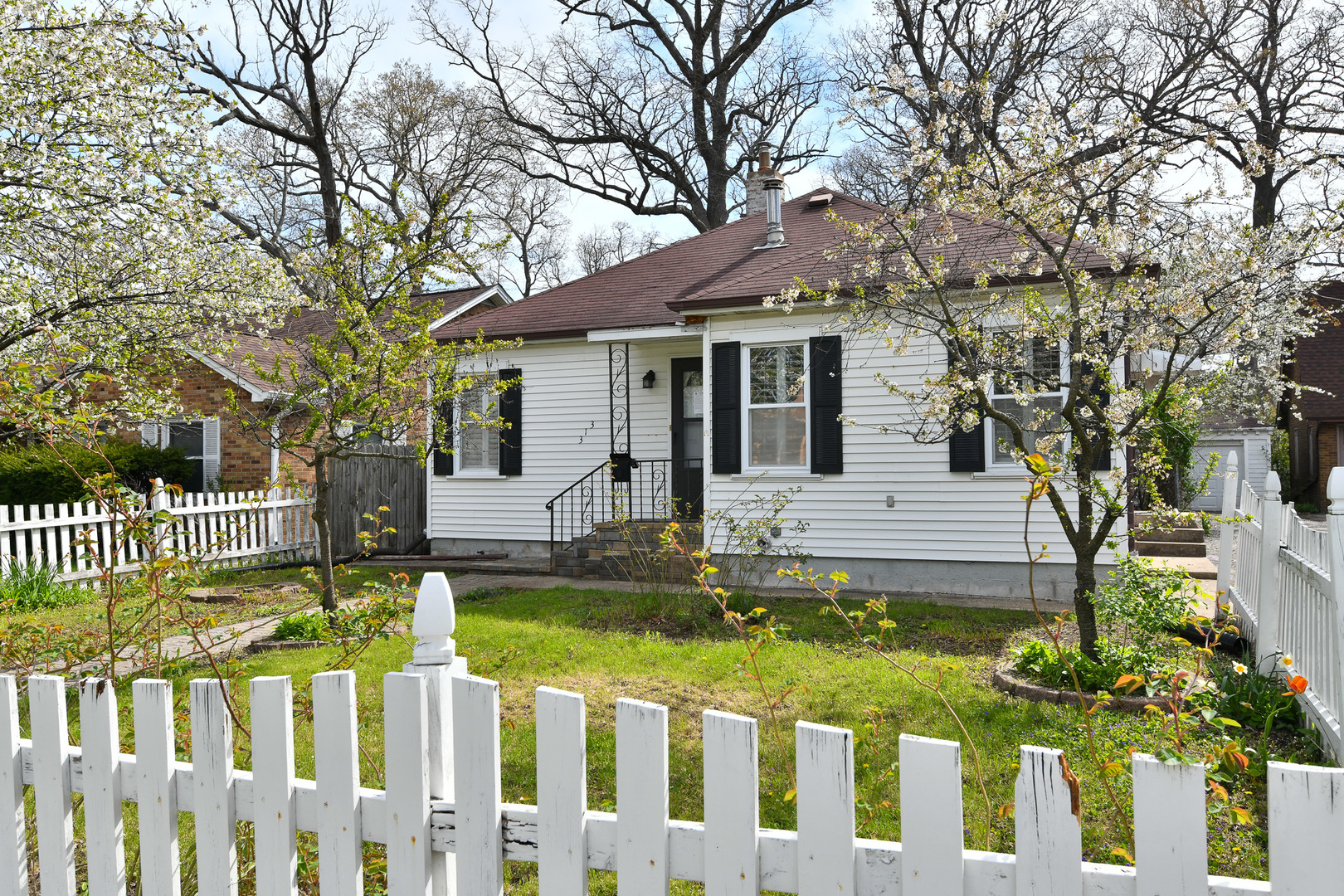 313 N Jackson Street Property Photo