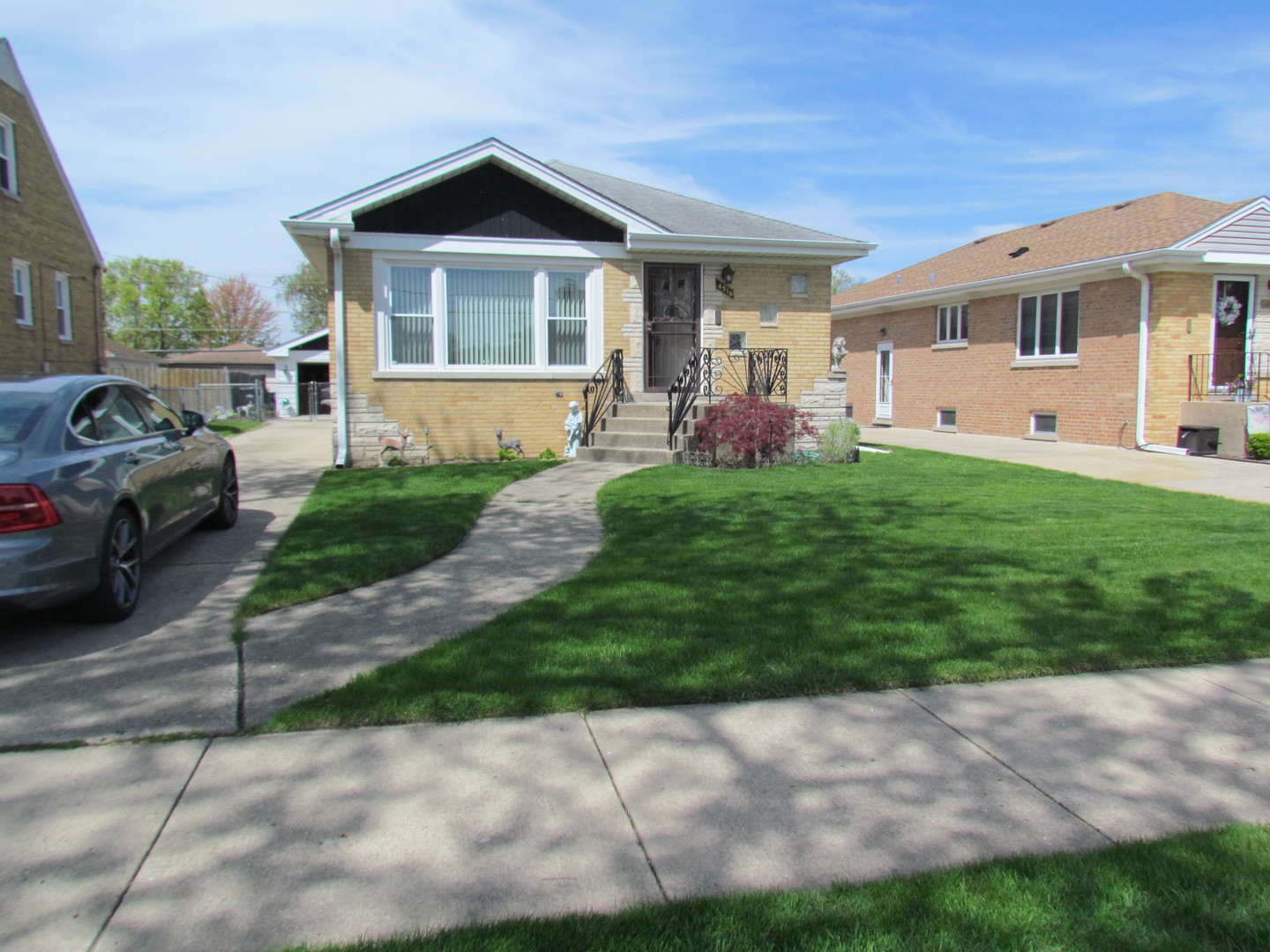 4516 N Ozanam Street Property Photo