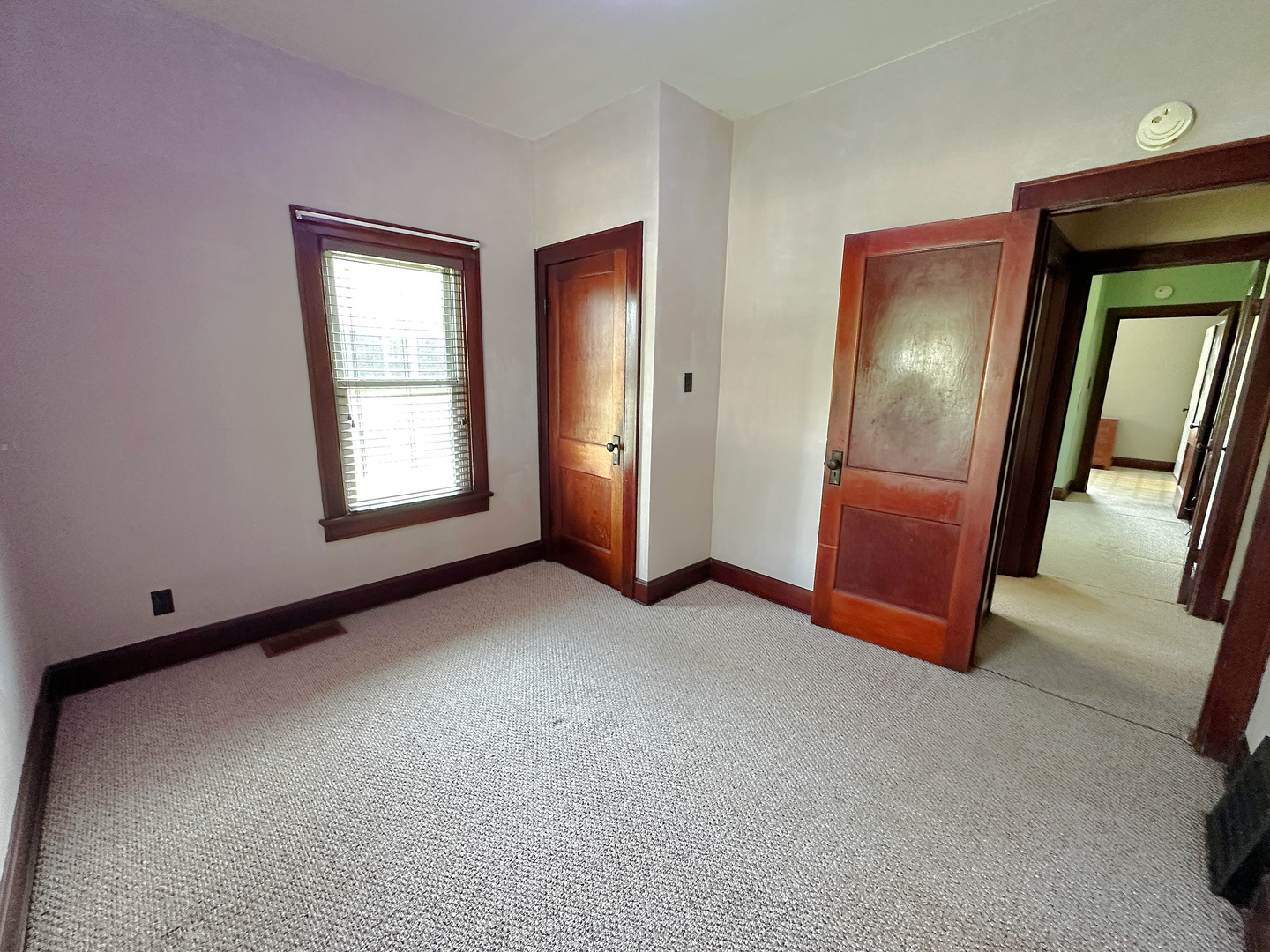 1105 Oakley Avenue Property Photo 9
