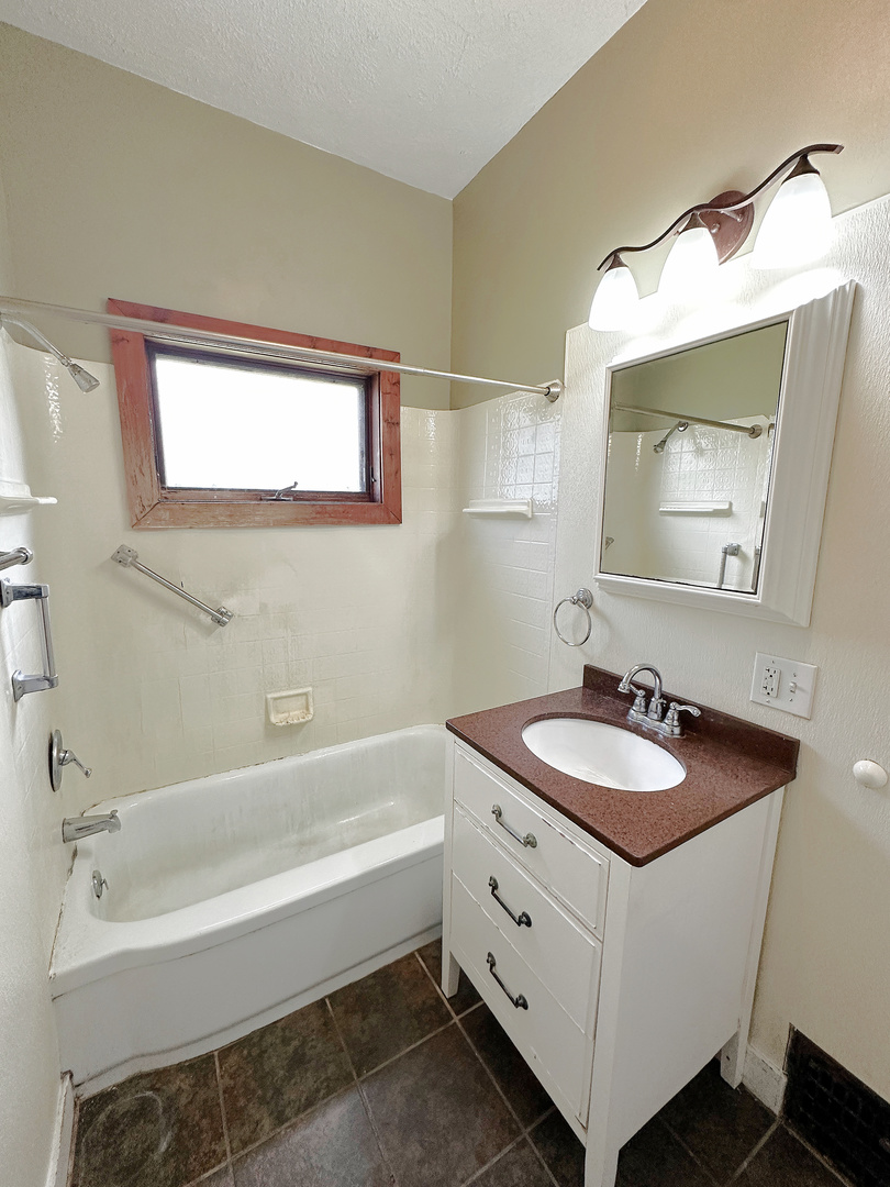 1105 Oakley Avenue Property Photo 11