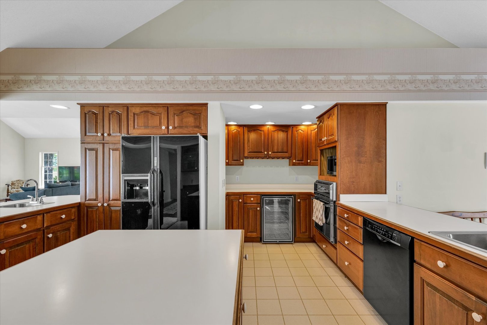 2445 E County Road 875 N Property Photo 17