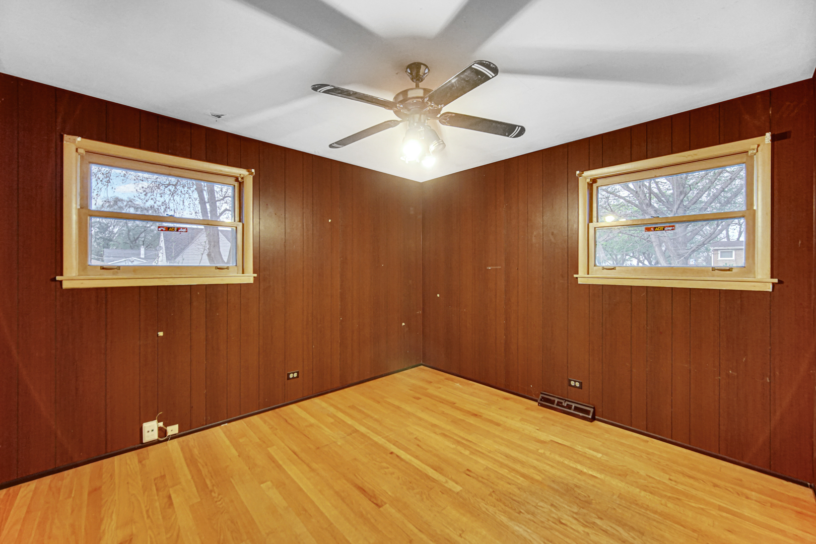 10001 S Kedvale Ave Property Photo 21