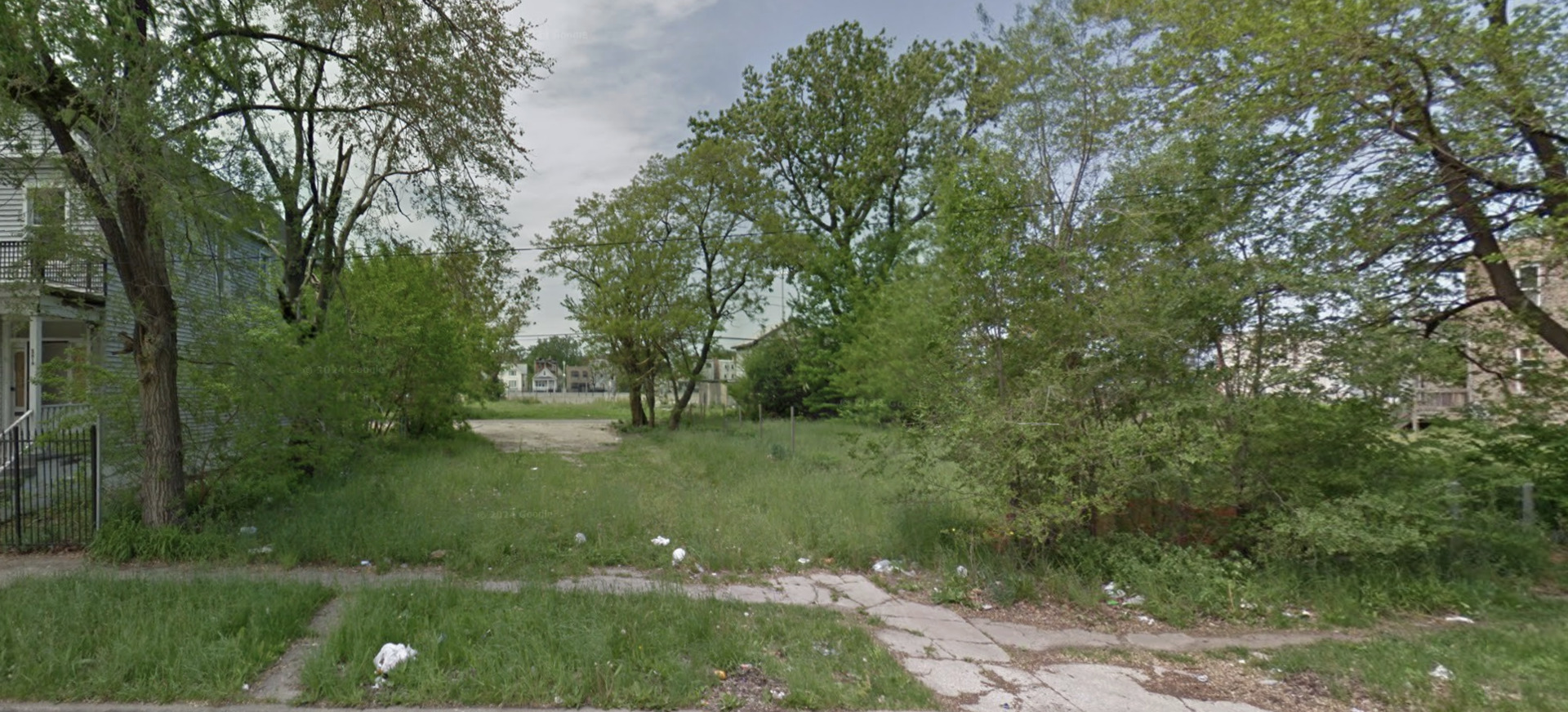5608 S La Salle Street Property Photo 1