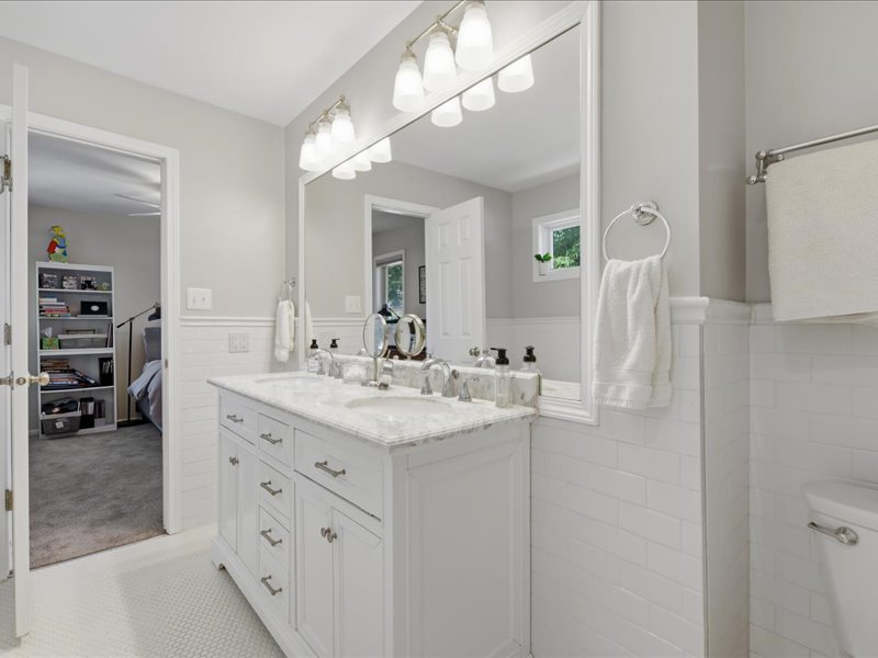 3311 N Racine Avenue A Property Photo 14