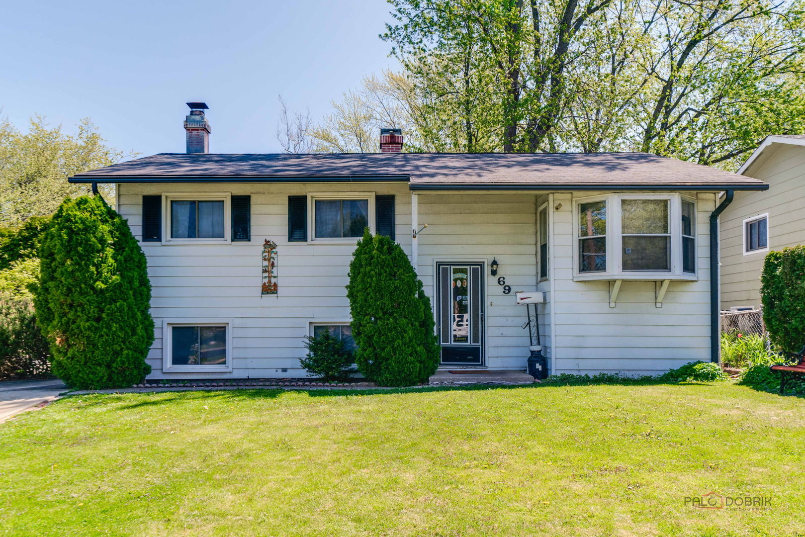 69 N Greenview Avenue Property Photo 3