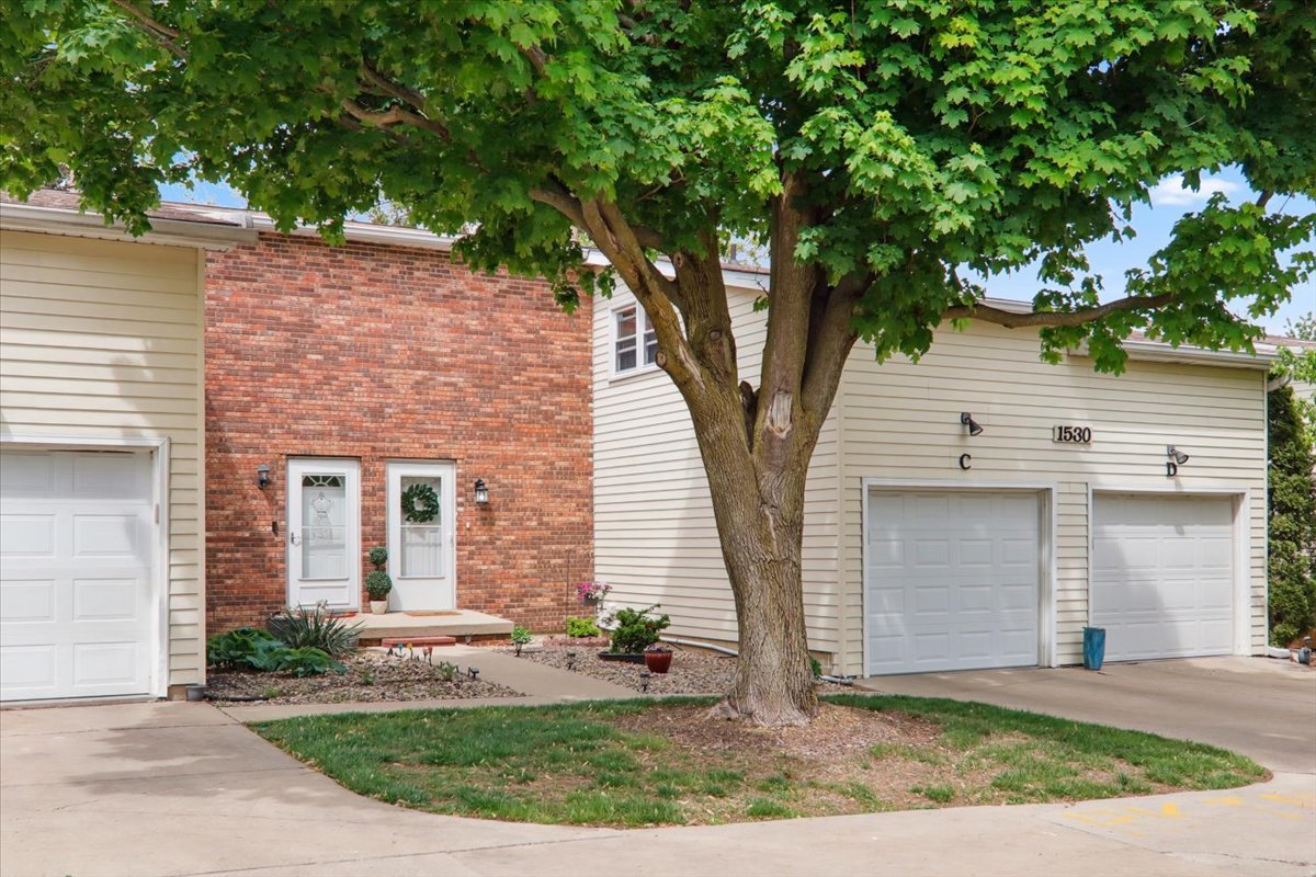 1530 Hunt Drive C Property Photo 1