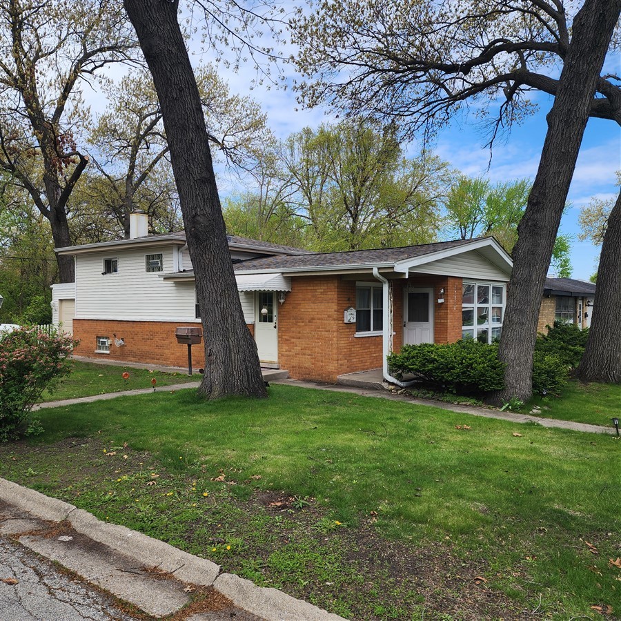 17218 Forestway Drive Property Photo