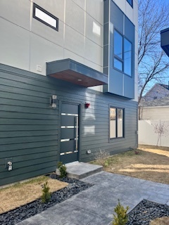 7453 WASHINGTON Street Property Photo 1
