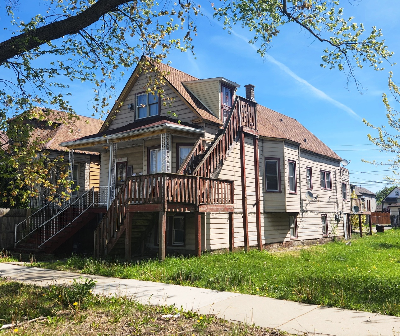 10435 S Calhoun Avenue Property Photo 2
