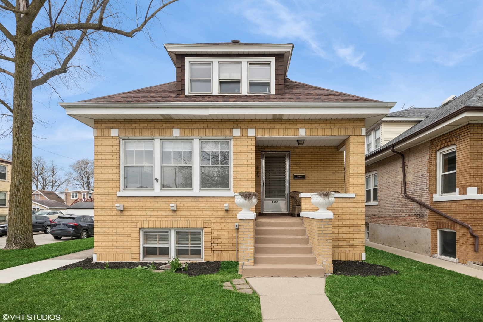 2500 N 78th Court Property Photo