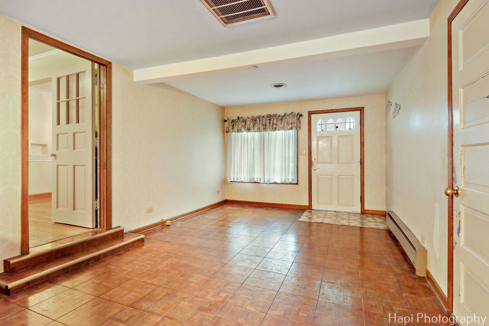318 2nd Avenue Property Photo 6
