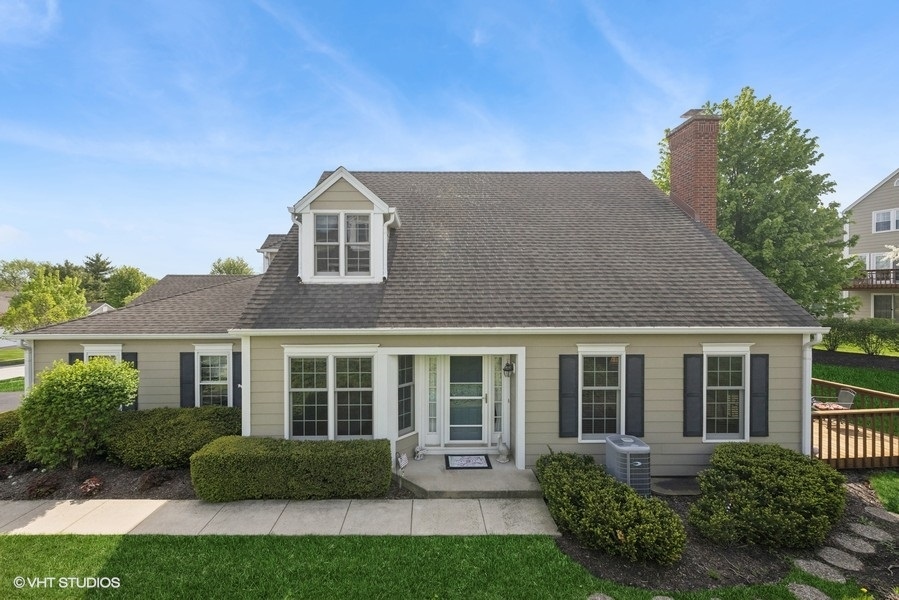 231 Sedgewick Circle Property Photo