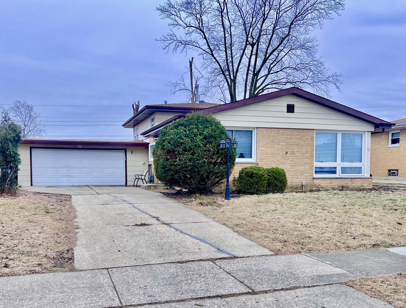 76 E Craig Dr Property Photo 1
