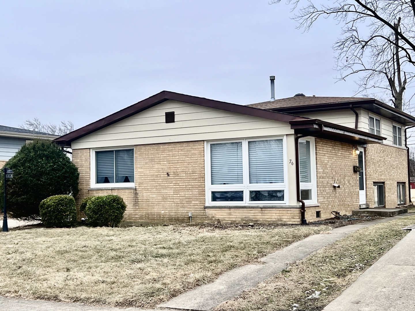 76 E Craig Dr Property Photo 2