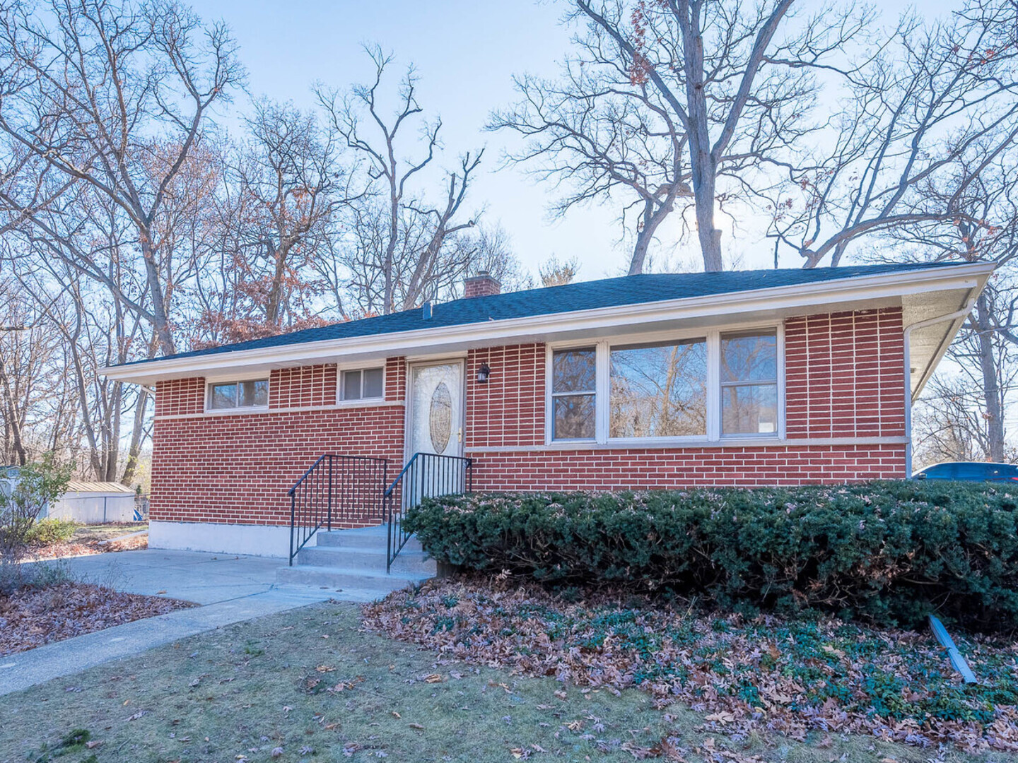 191 Juneway Terrace Property Photo