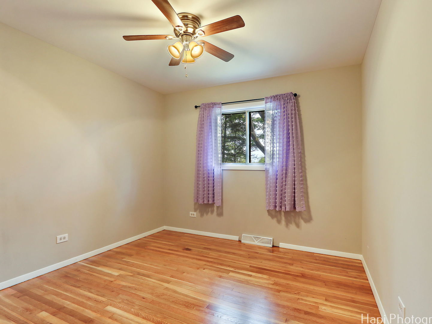 1291 Banbury Road Property Photo 11