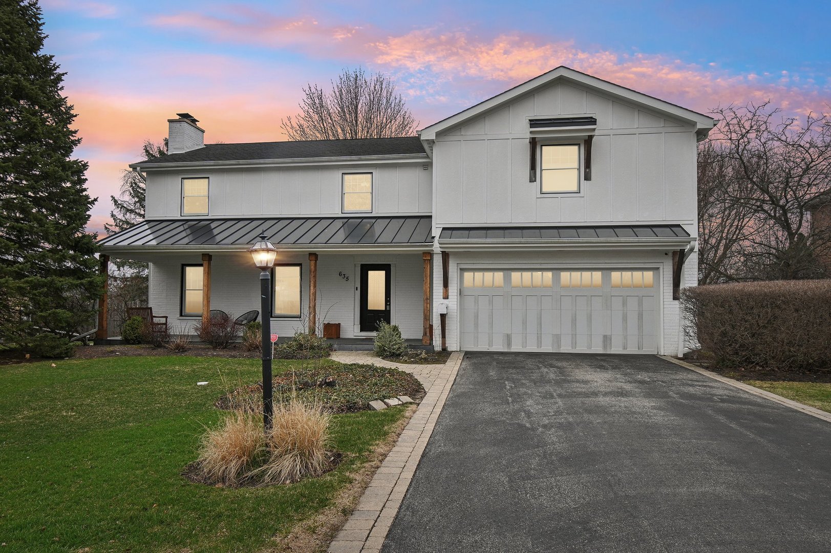 635 Ambleside Drive Property Photo