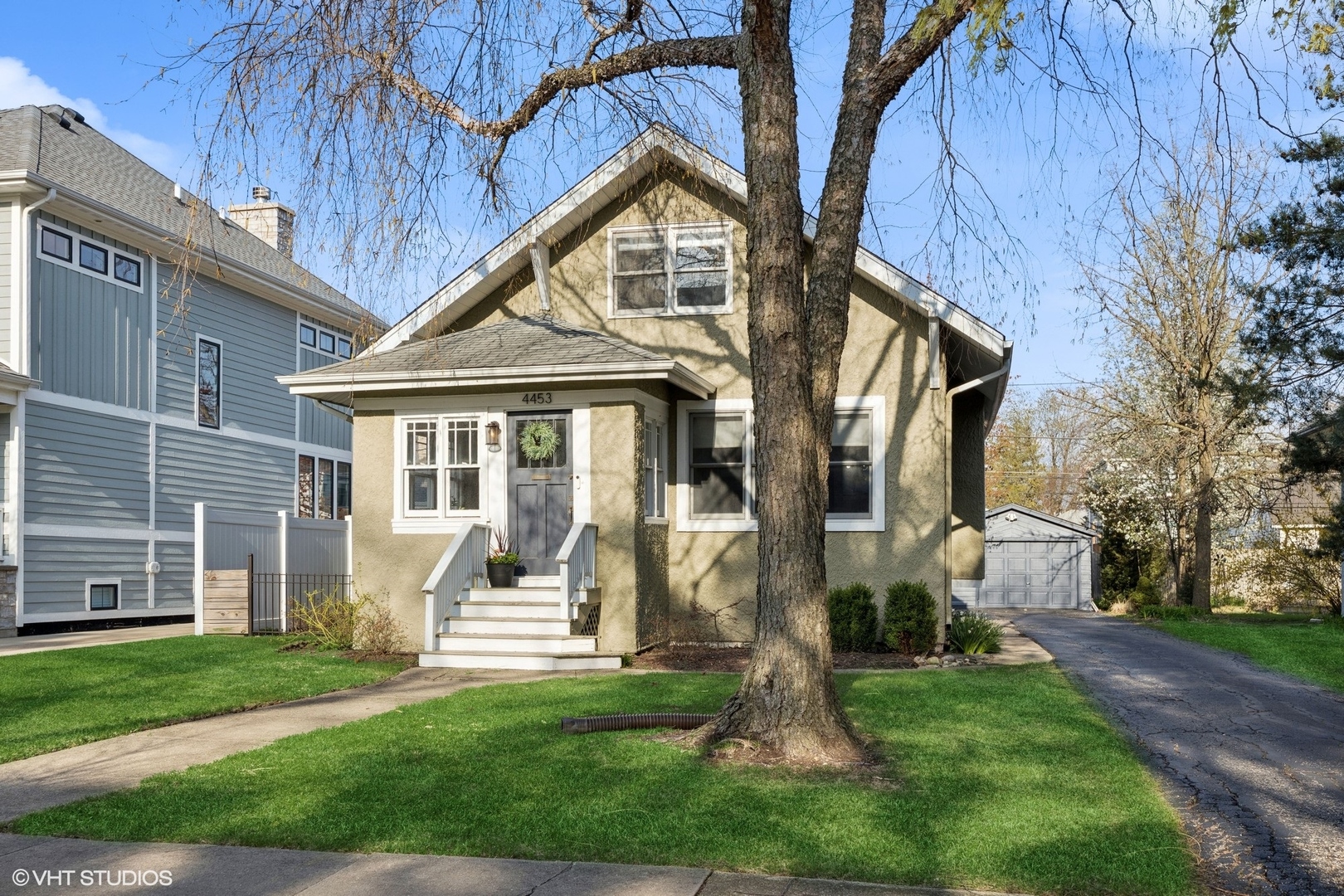 4453 Johnson Avenue Property Photo