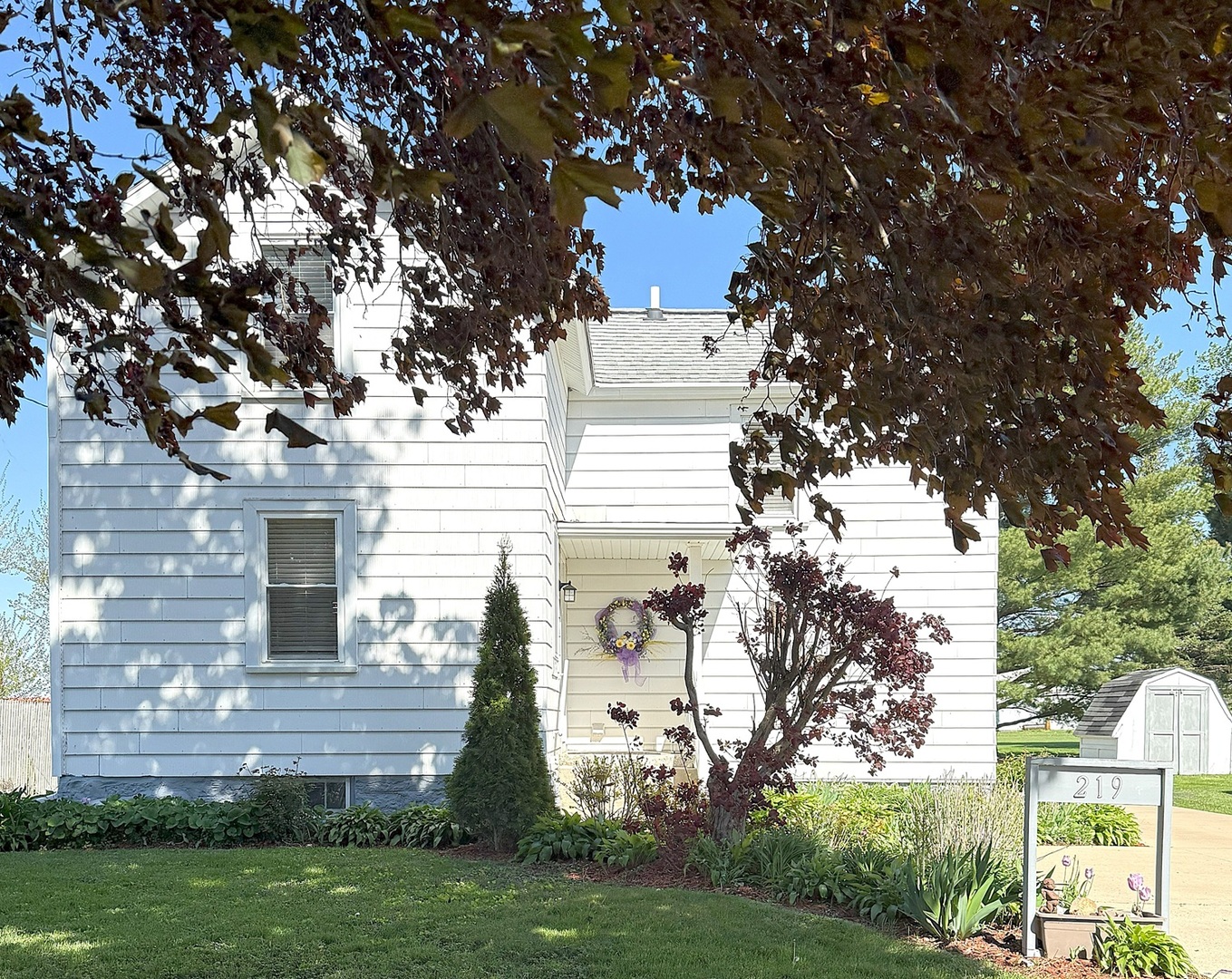 219 N Sycamore Street Property Photo