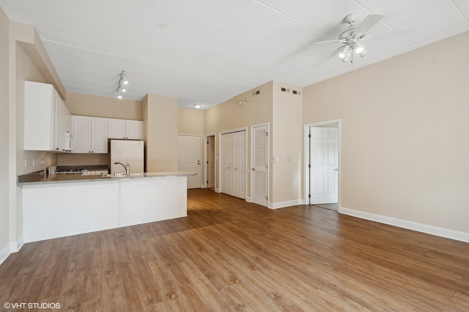 1301 W Washington Blvd Property Photo 5