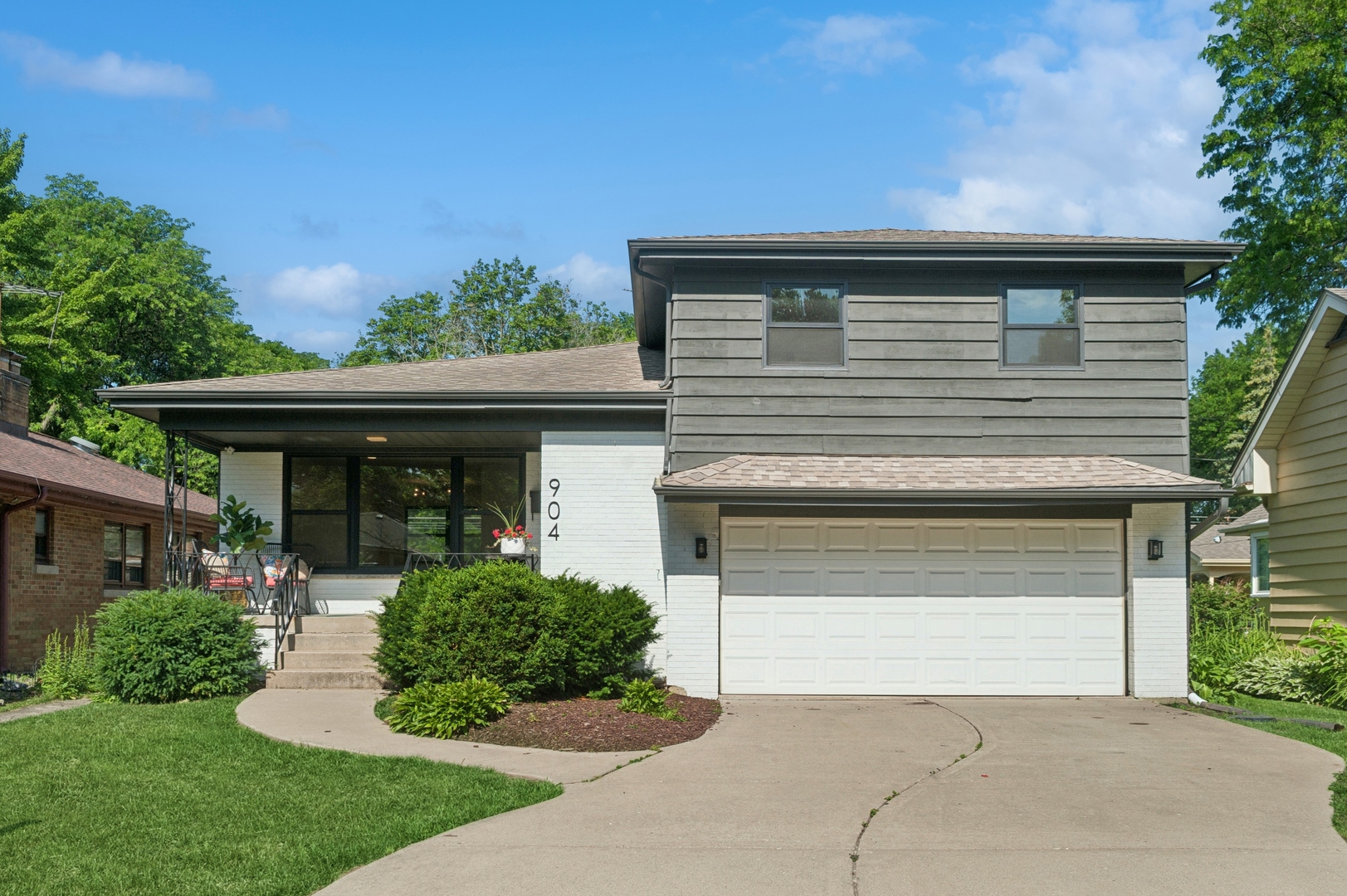 904 Florence Drive Property Photo 1