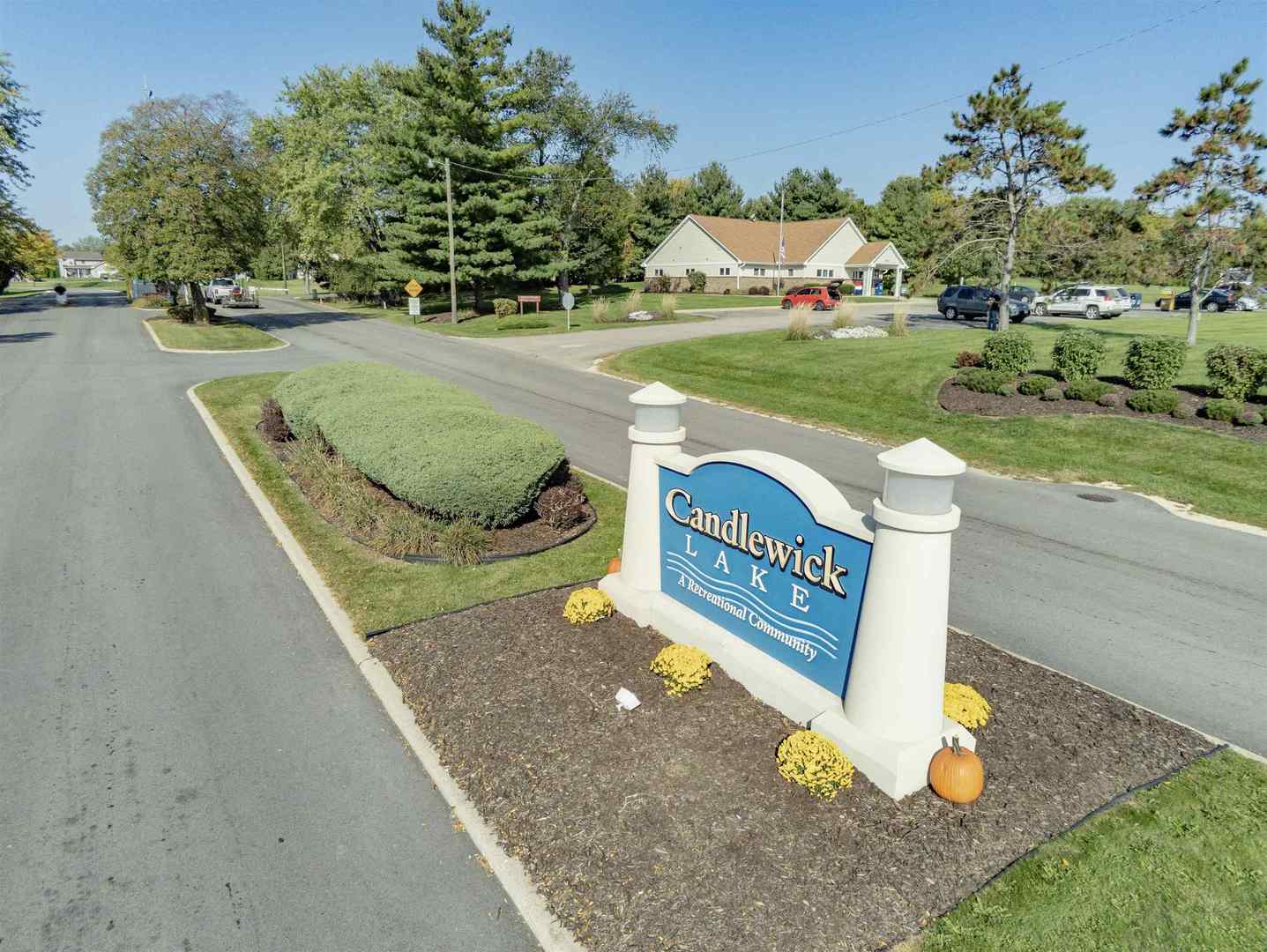 915 Candlewick Drive Property Photo