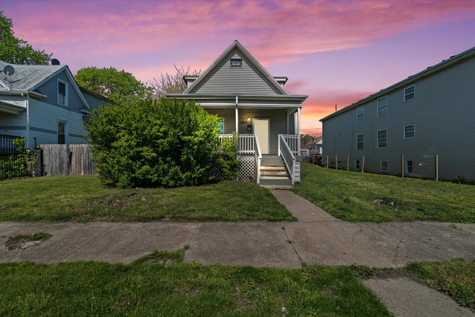11812 S Watkins Ave Property Photo
