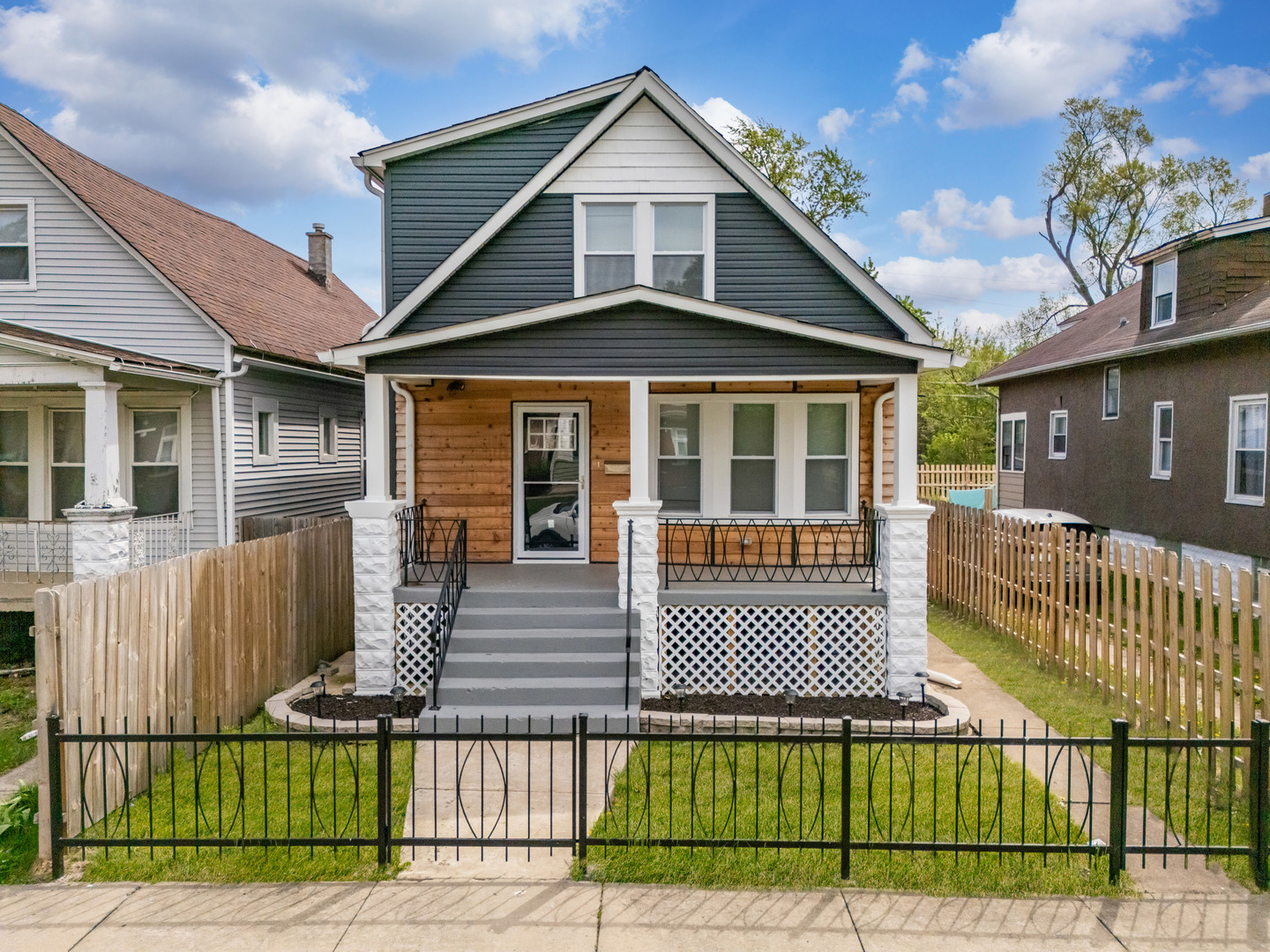 11311 S Stewart Avenue Property Photo 1
