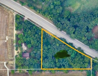 29w725 Army Trail Road Property Photo 2