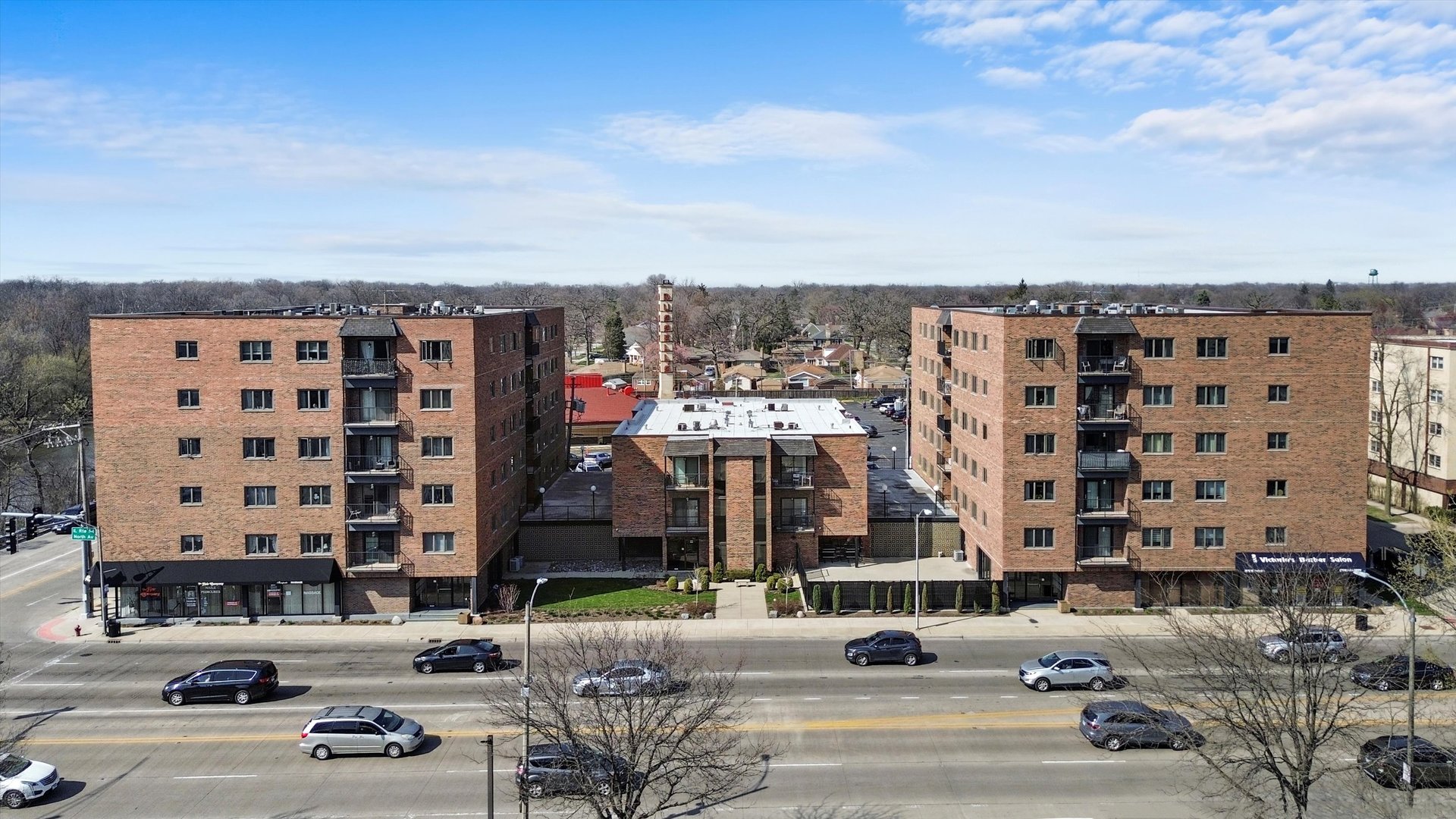 7904 W North Avenue 405e Property Photo