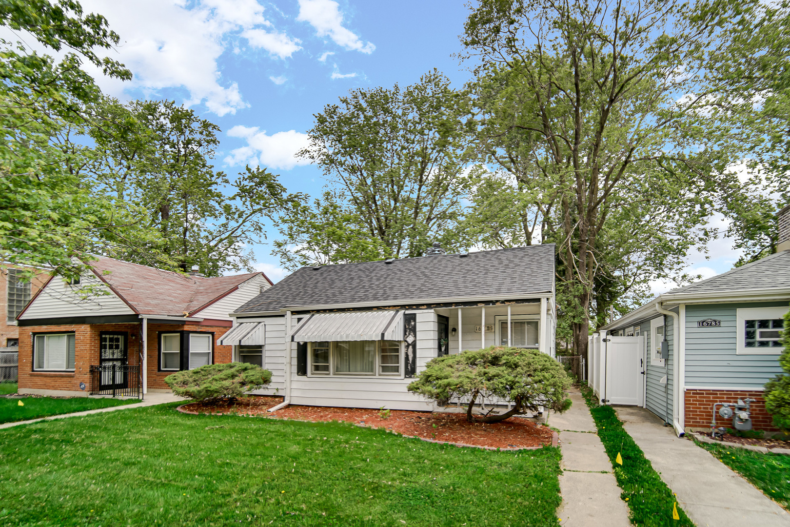 16781 Head Street Property Photo