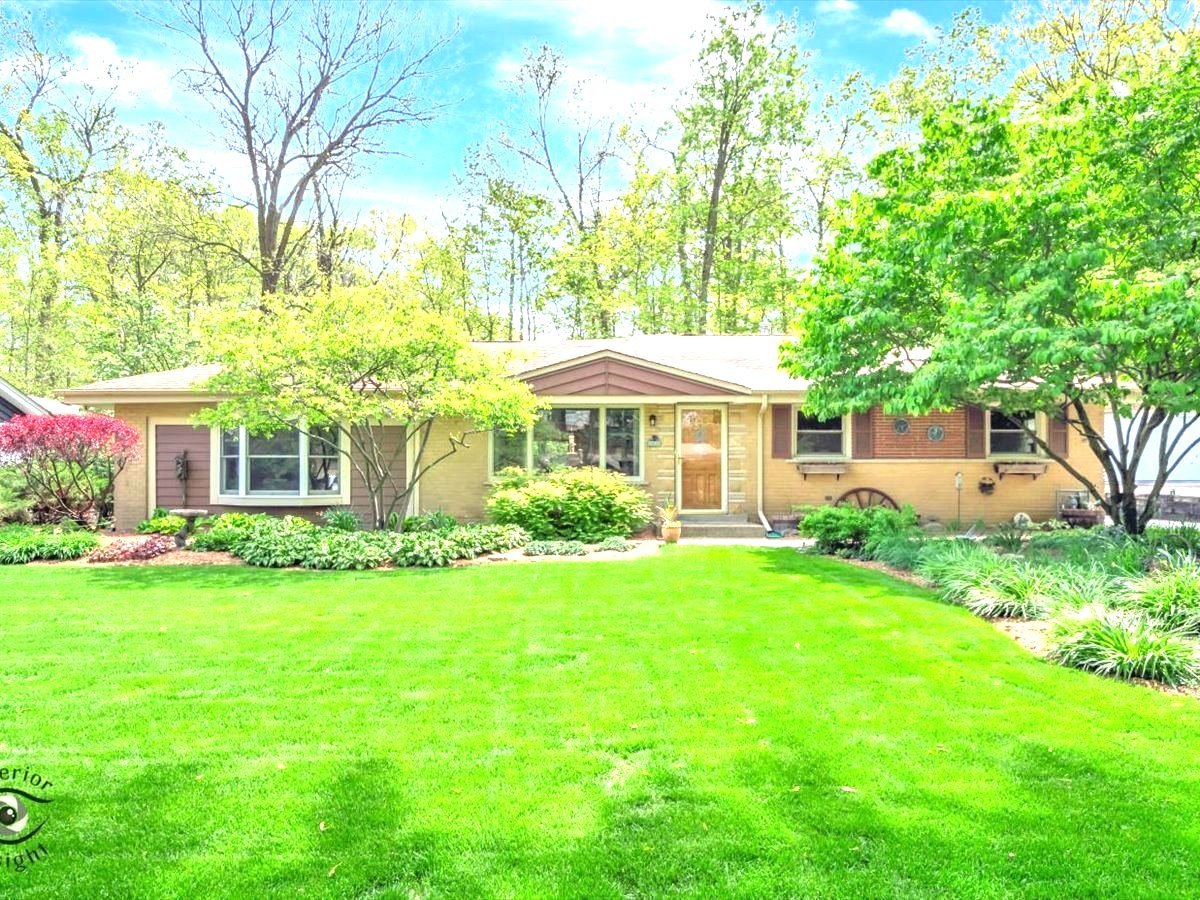 11059 W Elmwood Court Property Photo