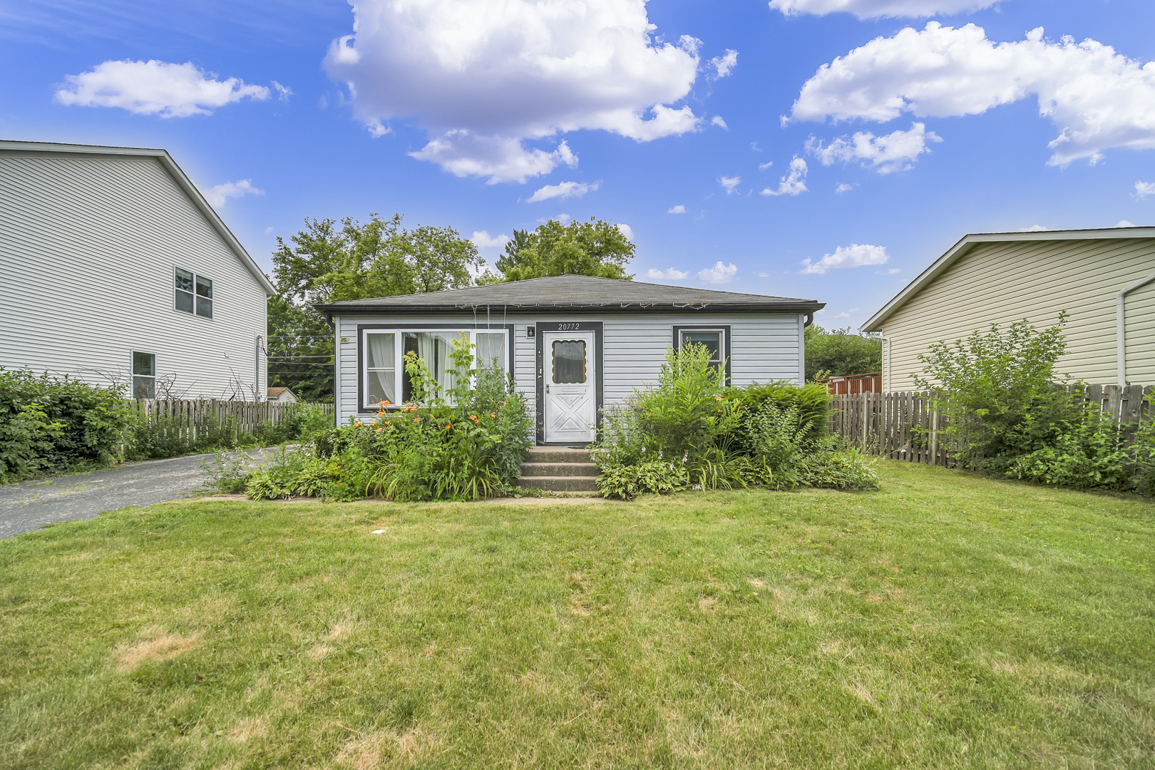 20772 N Elizabeth Avenue Property Photo 1