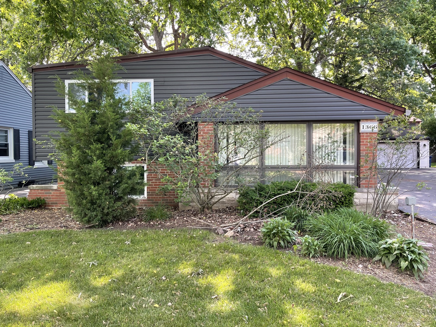 1366 Cavell Avenue Property Photo