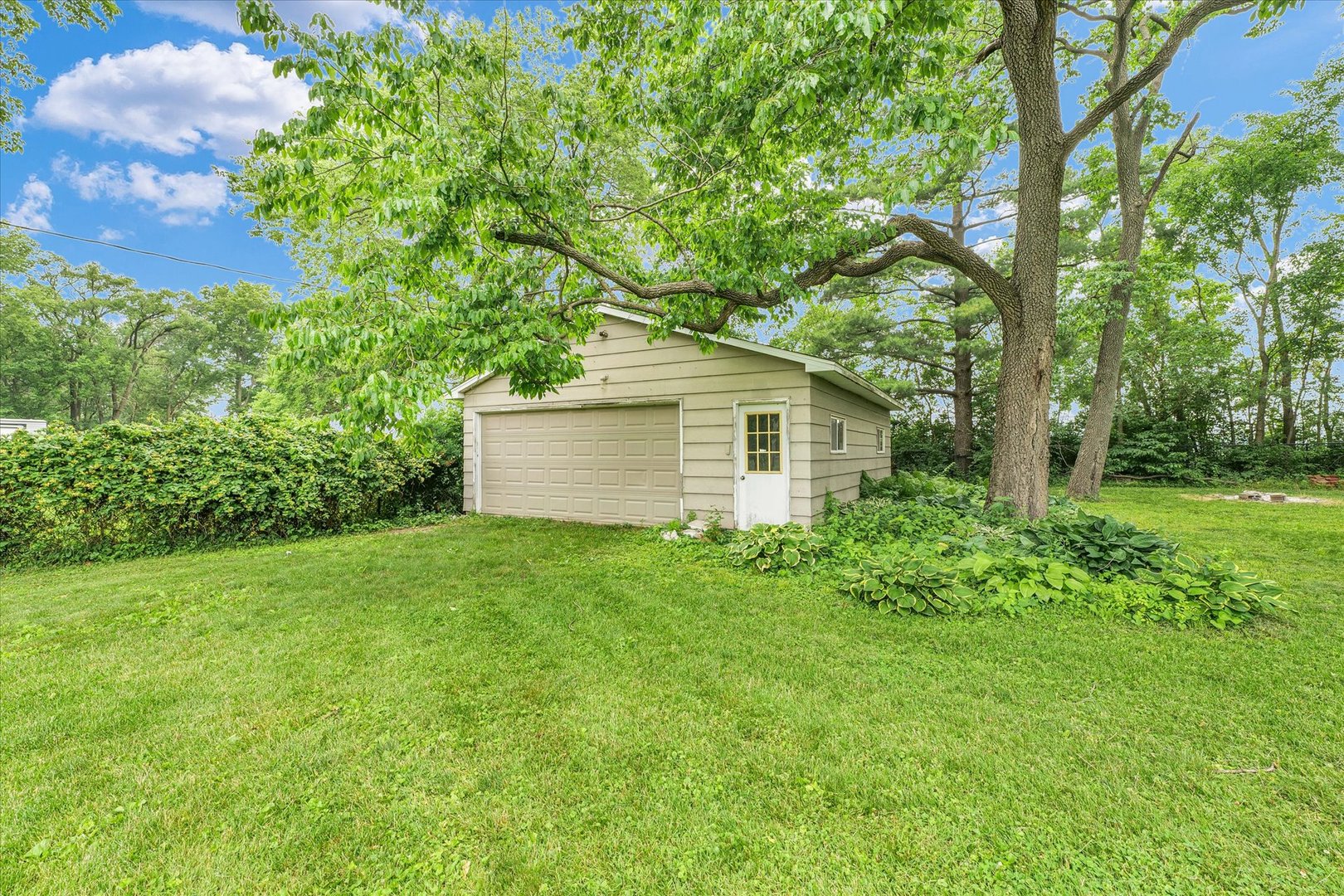 3408 E University Avenue Property Photo 42