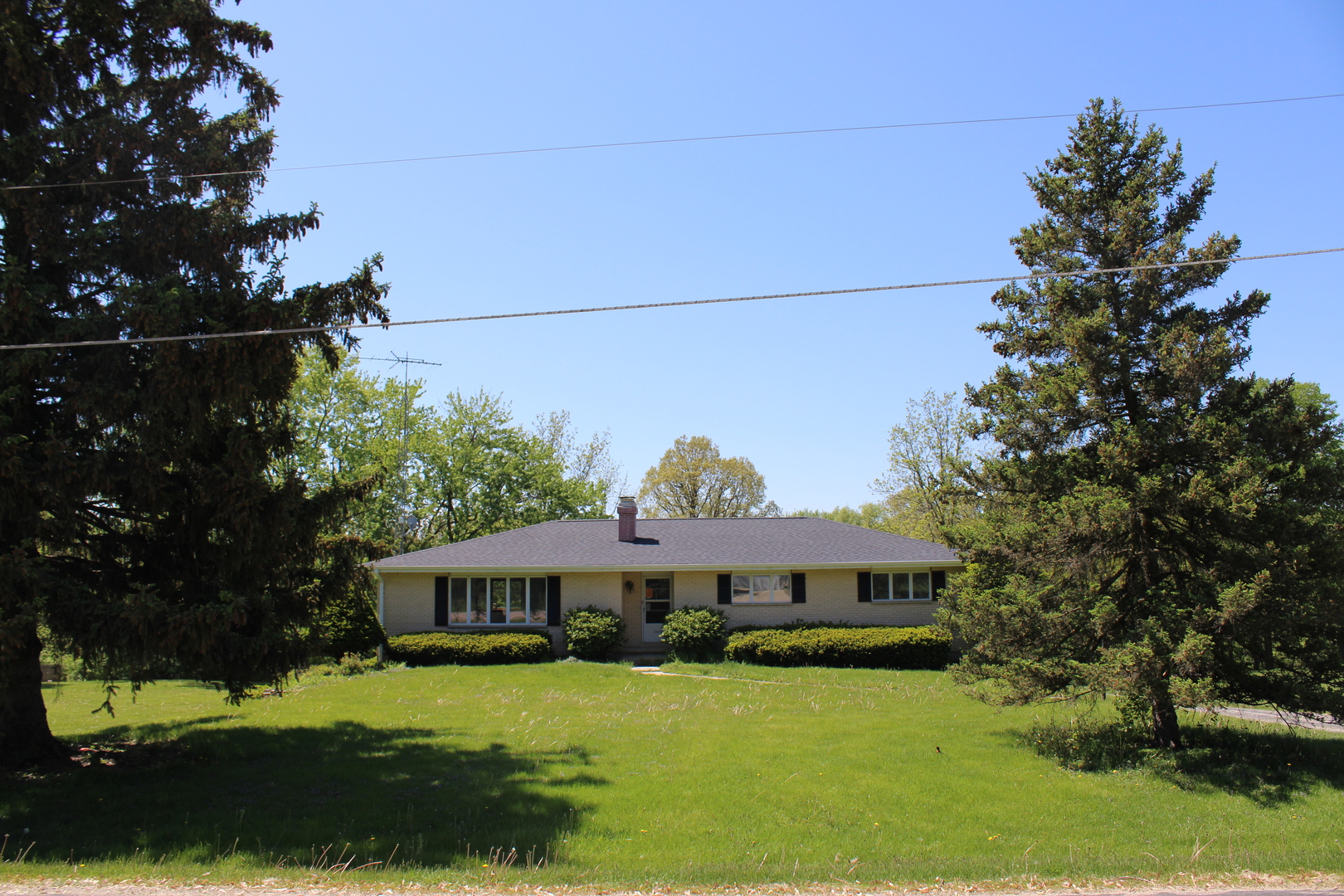 1598 Lake Holiday Drive Property Photo 1