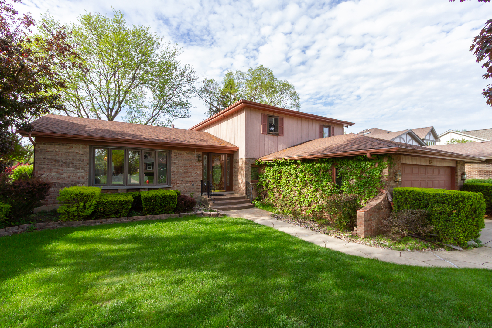 574 Sandpebble Drive Property Photo
