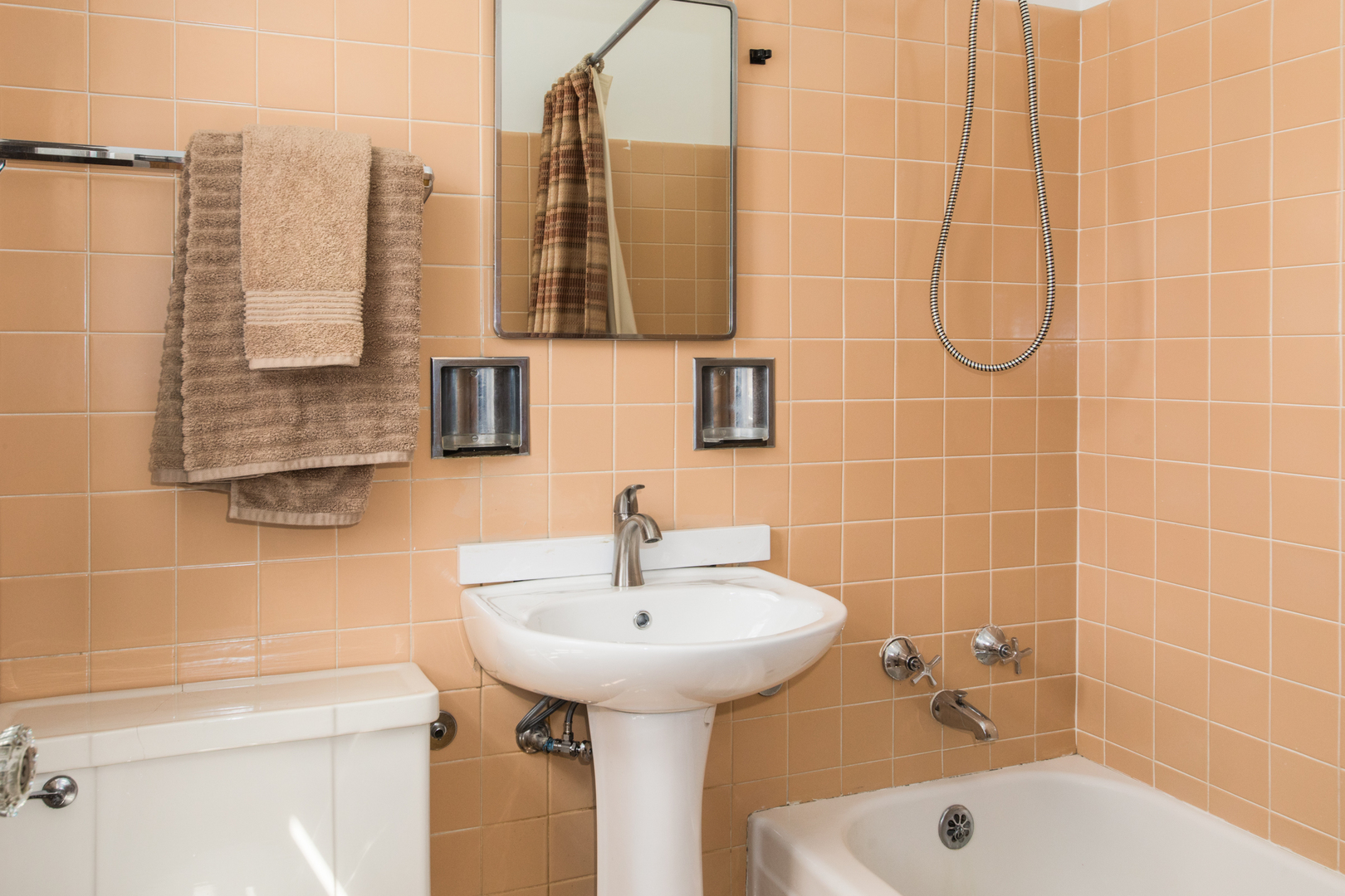 4410 Bobolink Ter Property Photo 18