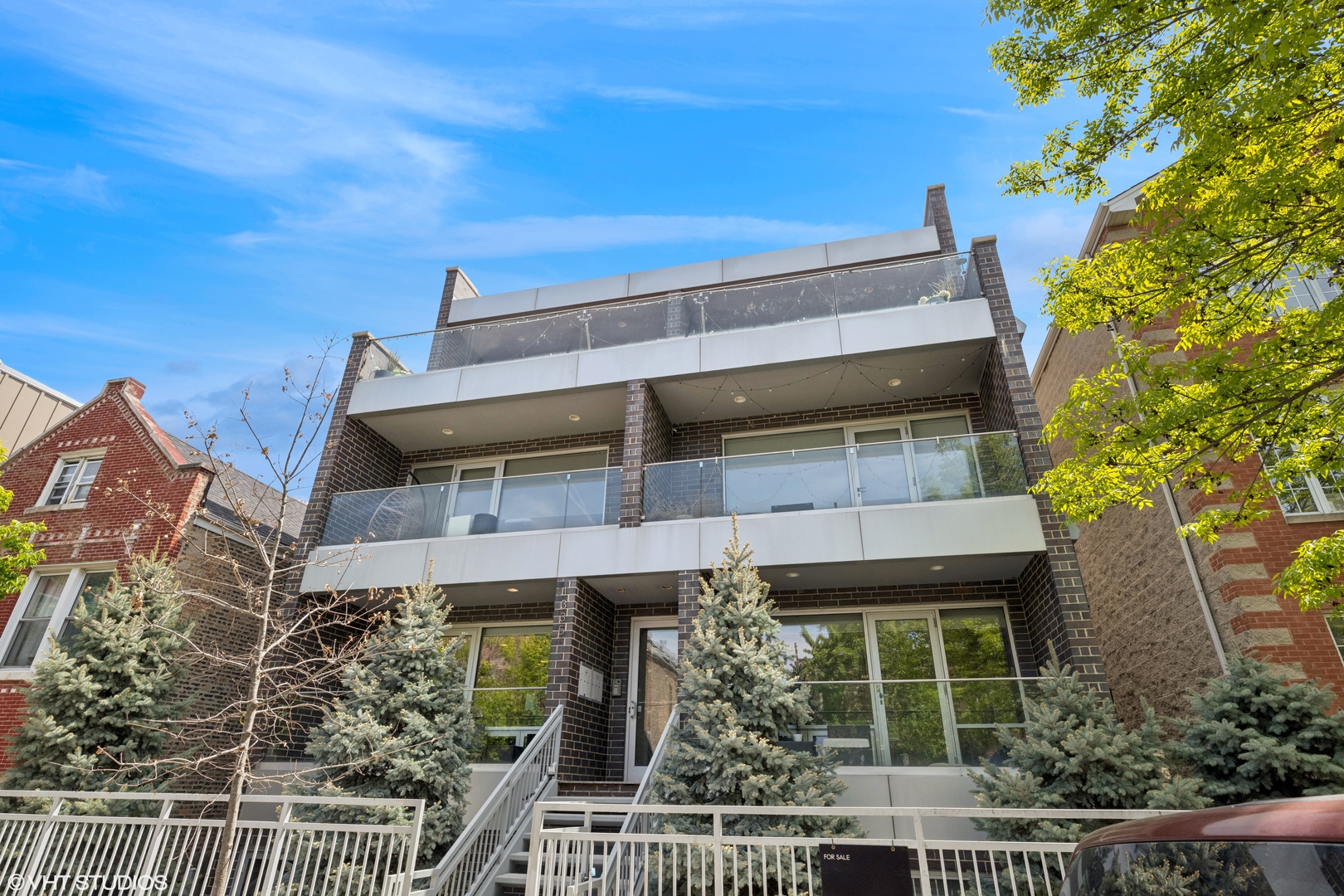 1335 N Bosworth Ave Property Photo 1